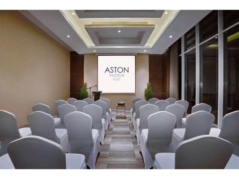 Aston Pasteur Ξενοδοχείο Μπαντούνγκ Εξωτερικό φωτογραφία